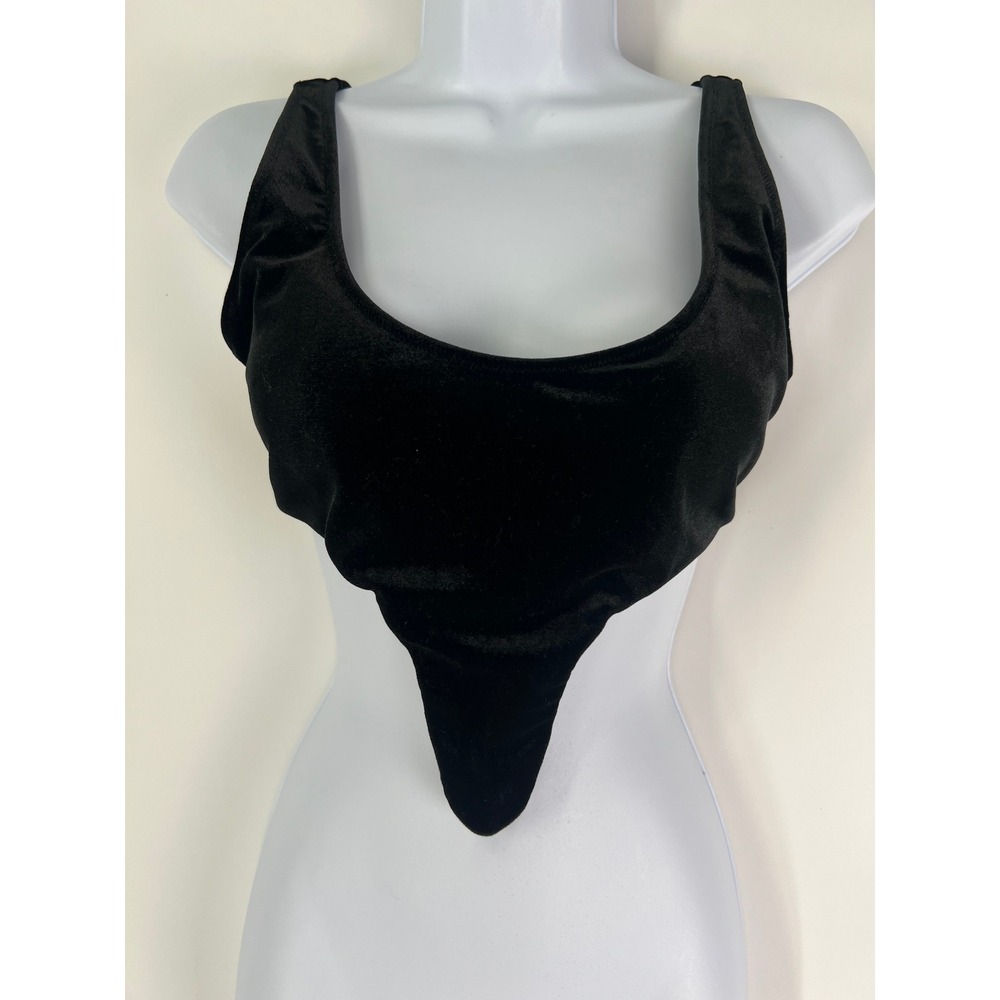 Express Black Velvet Crop Top Size M Scoop Neck Sleeveless Holiday Party‎ Tank